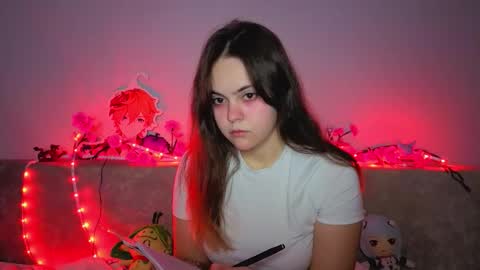 Snapshot of momomochi_ chatting on February 3, 4:56 pm Momo online show from February 3, 4:56 pm