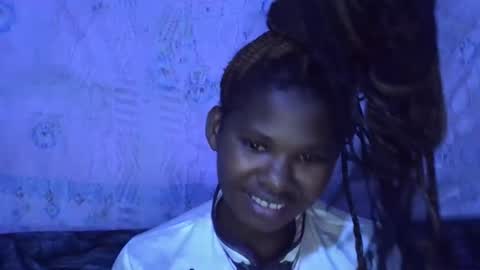 momsdoll online show from January 13, 5:51 pm