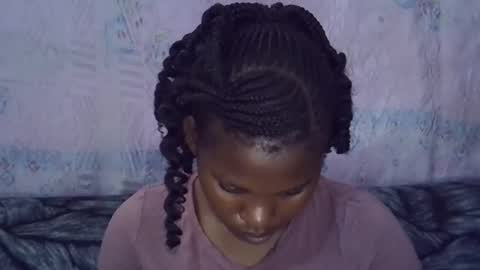 momsdoll online show from February 10, 7:12 am