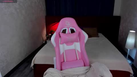 mon1ca_jones online show from November 16, 9:04 am