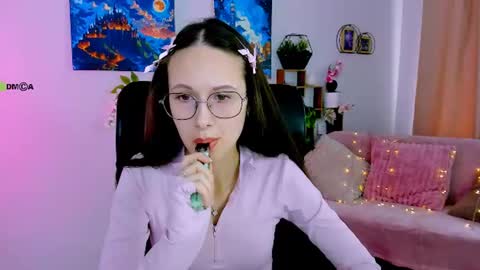 Mona  online show from July 16, 8:42 am