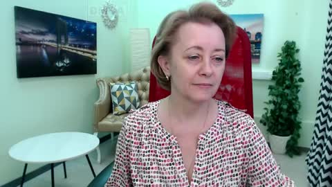 Mona online show from March 27, 11:32 am