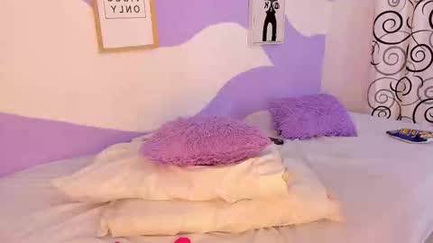 MONAAXXX online show from February 28, 3:48 pm