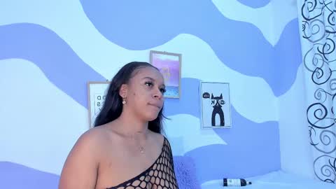 MONAAXXX online show from March 6, 12:09 pm