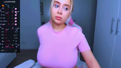   online show from December 14, 11:34 pm