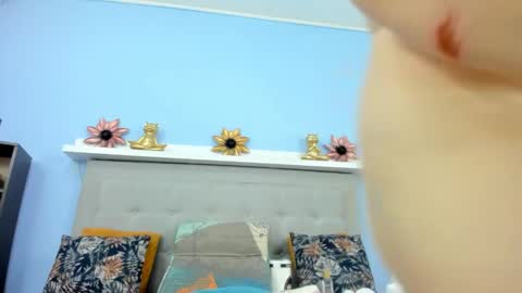 paola online show from December 3, 2:26 pm