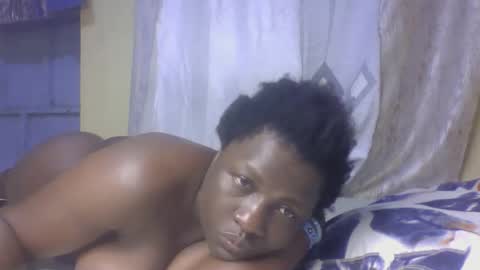 Snapshot of monalisaah chatting on September 24, 2:59 am monalisaah online show from September 24, 2:59 am