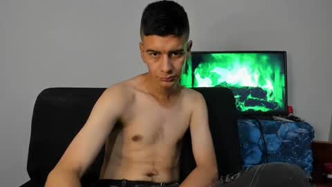 nicolas online show from December 7, 4:31 am