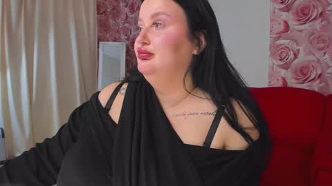 Snapshot of monasteel chatting on February 25, 7:20 am Monica online show from February 25, 7:20 am