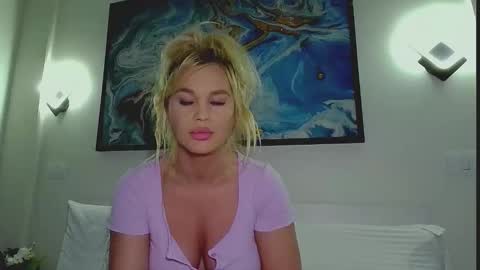 Monica online show from April 15, 3:13 am