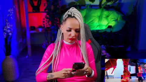 Snapshot of monicamaxwel chatting on January 23, 2:50 pm Monika online show from January 23, 2:50 pm