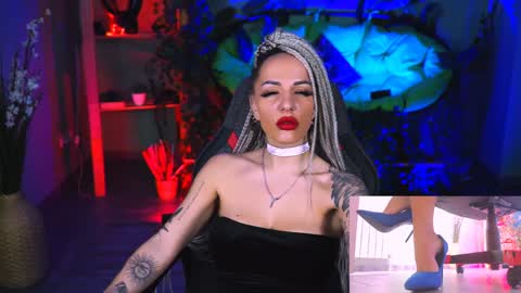 Snapshot of monicamaxwel chatting on February 3, 11:20 am Monika online show from February 3, 11:20 am