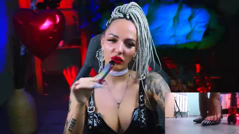 Snapshot of monicamaxwel chatting on February 17, 3:31 pm Monika online show from February 17, 3:31 pm