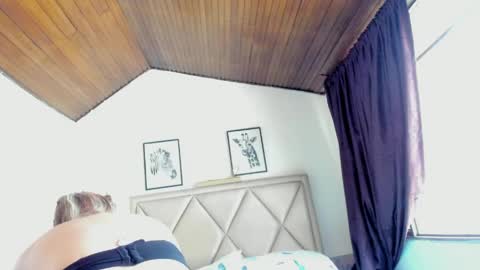 Mony online show from April 18, 7:07 pm