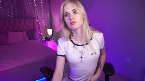  Monica  online show from September 23, 9:34 am