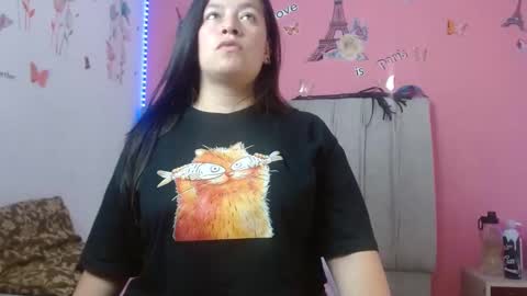 Snapshot of monickhot303av chatting on January 9, 3:26 am monickhot303av online show from January 9, 3:26 am