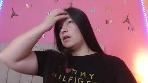 Snapshot of monickhot303av chatting on October 5, 4:33 am monickhot303av online show from October 5, 4:33 am