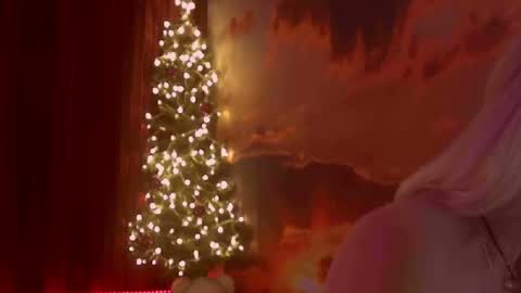 Snapshot of monicutex chatting on December 29, 6:14 am Monika online show from December 29, 6:14 am