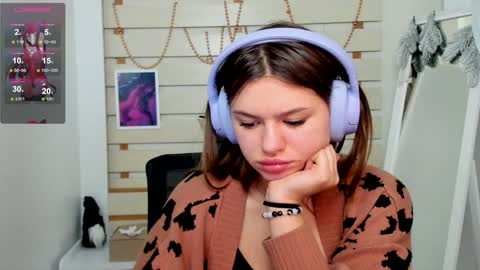 Monika online show from January 11, 2:58 pm