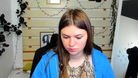 Monika online show from April 23, 12:15 pm