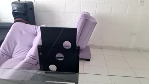 monikk__harrison online show from April 20, 1:14 pm