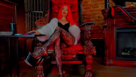 Monique C online show from October 6, 12:02 pm