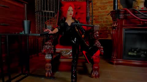 Monique C online show from November 12, 1:55 pm