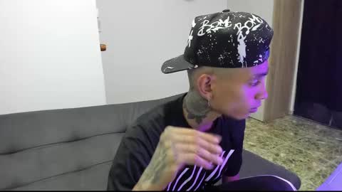 monkeyd_66 online show from December 12, 10:02 am