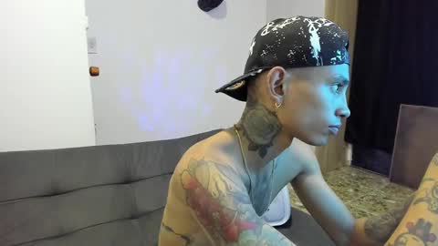 monkeyd_66 online show from December 15, 8:41 am