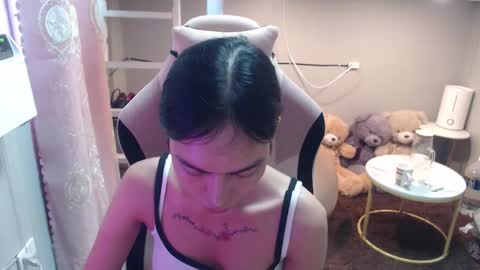 ELYSE A SIMPLE GIRL online show from September 10, 12:43 am