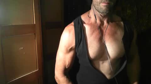 monsterdildos online show from December 14, 5:07 am