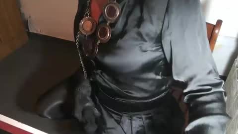 Snapshot of montero81 chatting on May 7, 8:47 pm Sabrina online show from May 7, 8:47 pm