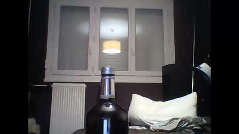 Snapshot of montmasse chatting on April 25, 9:01 pm montmasse online show from April 25, 9:01 pm