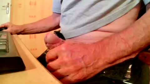 mookie2 online show from October 11, 7:01 pm