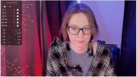 Roxy online show from February 6, 8:13 pm