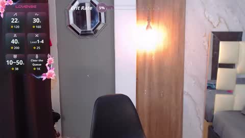 moon_and_fire_ online show from March 12, 4:29 am