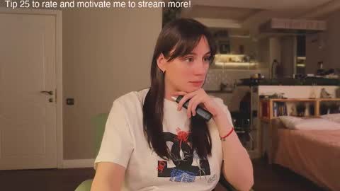 Luna  online show from February 16, 9:00 pm