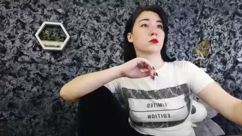 Snapshot of moon_foxy_ chatting on June 13, 6:50 pm Diana online show from June 13, 6:50 pm