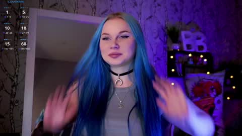 Emilia online show from February 5, 9:04 am