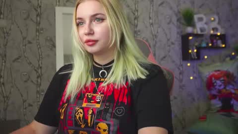 Emilia online show from February 3, 6:40 am