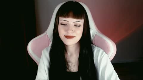  sophie  online show from May 24, 8:47 pm