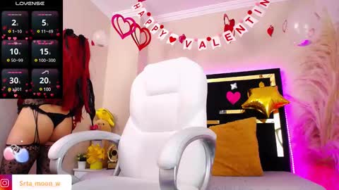 Snapshot of moon_water__ chatting on February 13, 11:17 am Moon Water   online show from February 13, 11:17 am