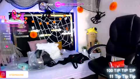 Snapshot of moon_water__ chatting on October 13, 11:54 am Moon Water   online show from October 13, 11:54 am