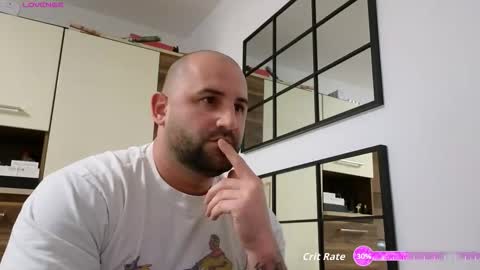 Twitterjoe dominik     online show from November 13, 1:10 pm