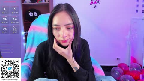 Snapshot of moonlady_ chatting on February 4, 3:11 am MOON  online show from February 4, 3:11 am