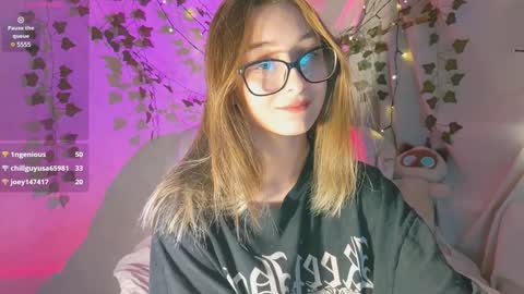 Dana online show from December 6, 3:00 pm