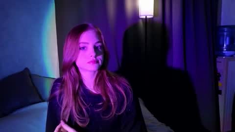 Maya online show from October 15, 7:14 pm