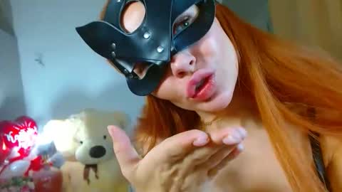 Tina online show from December 21, 7:26 am