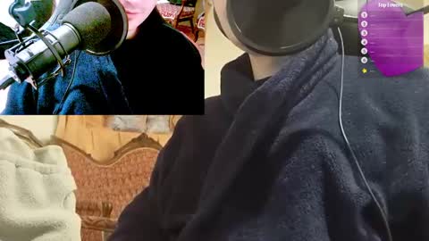Snapshot of moonsire chatting on January 7, 4:50 am Moonsire online show from January 7, 4:50 am