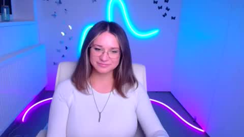 Susanna online show from December 3, 12:58 pm